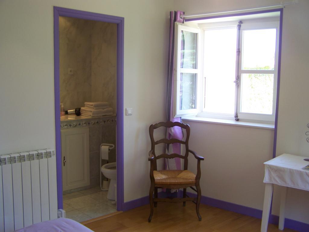 Bed and Breakfast Les Cigales Charols Pokój zdjęcie