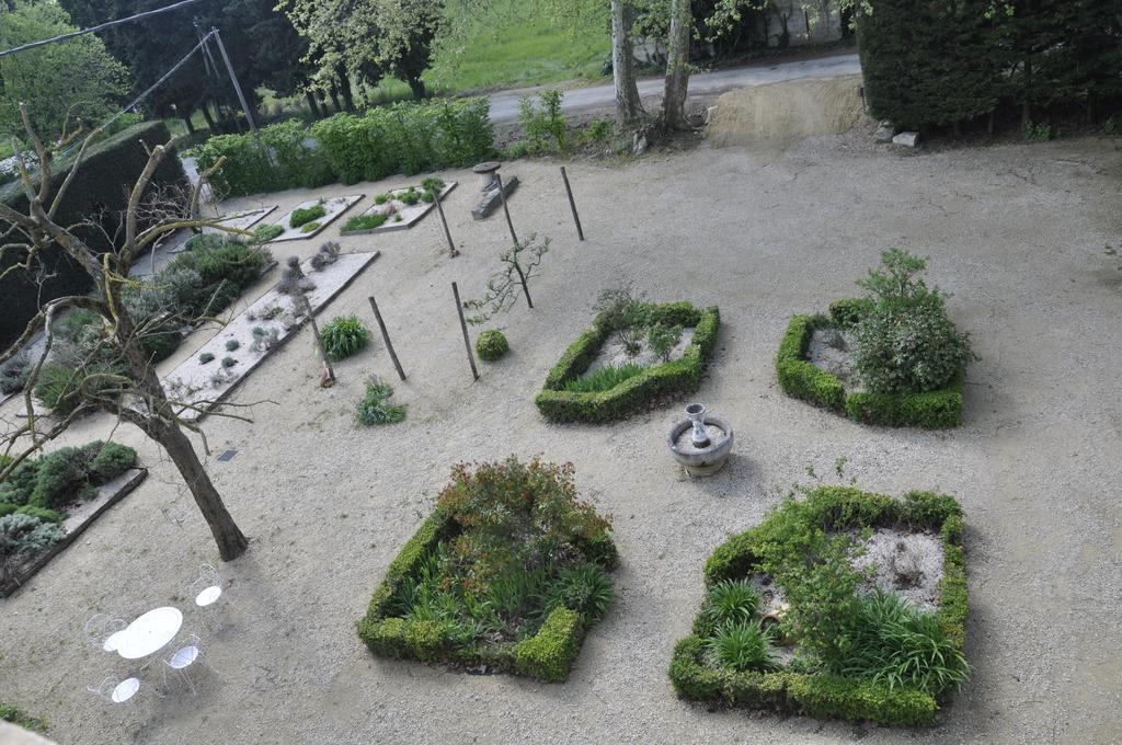 Bed and Breakfast Les Cigales Charols Zewnętrze zdjęcie